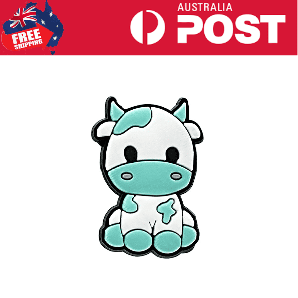 Cute cartoon cow mascot pin, perfect for animal lovers and collectors.